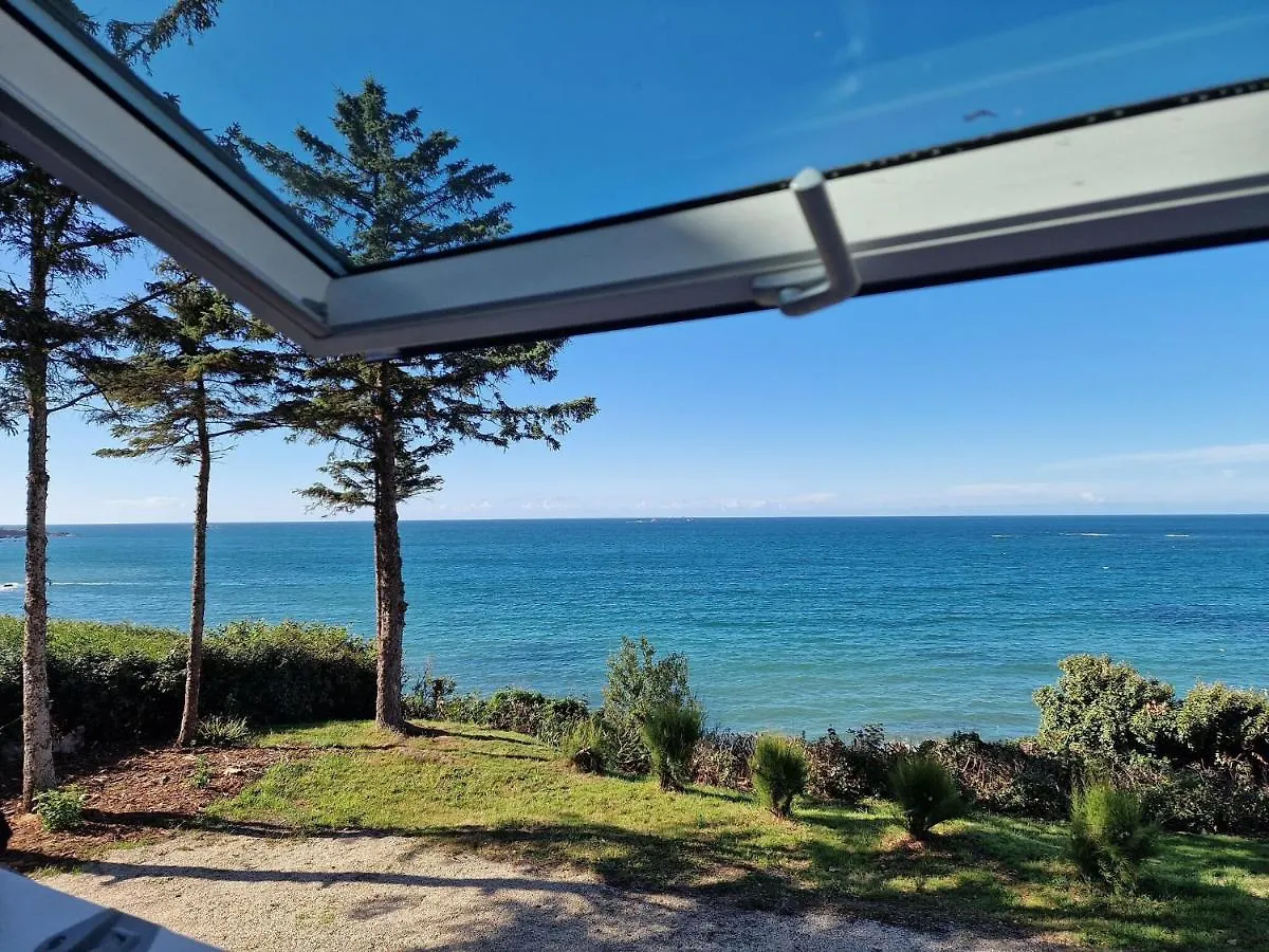 Breton Holiday Home With Sea View, Plougasnou