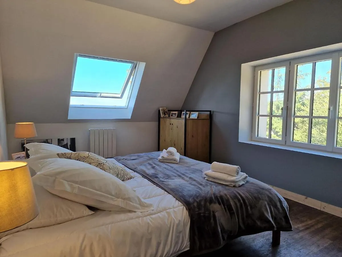 Breton Holiday Home With Sea View, Plougasnou