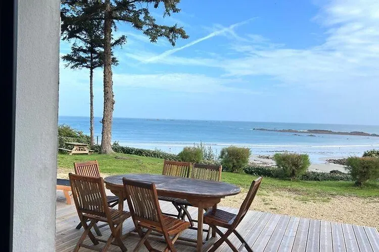 Breton Holiday Home With Sea View, Plougasnou